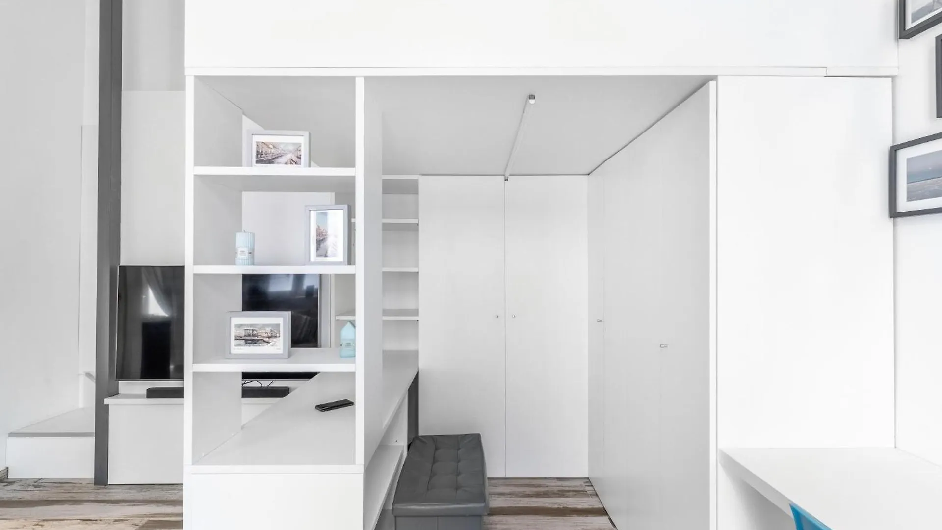 Og6 Navigli-Duomo -Loft Chic Apartment - Milan Italy