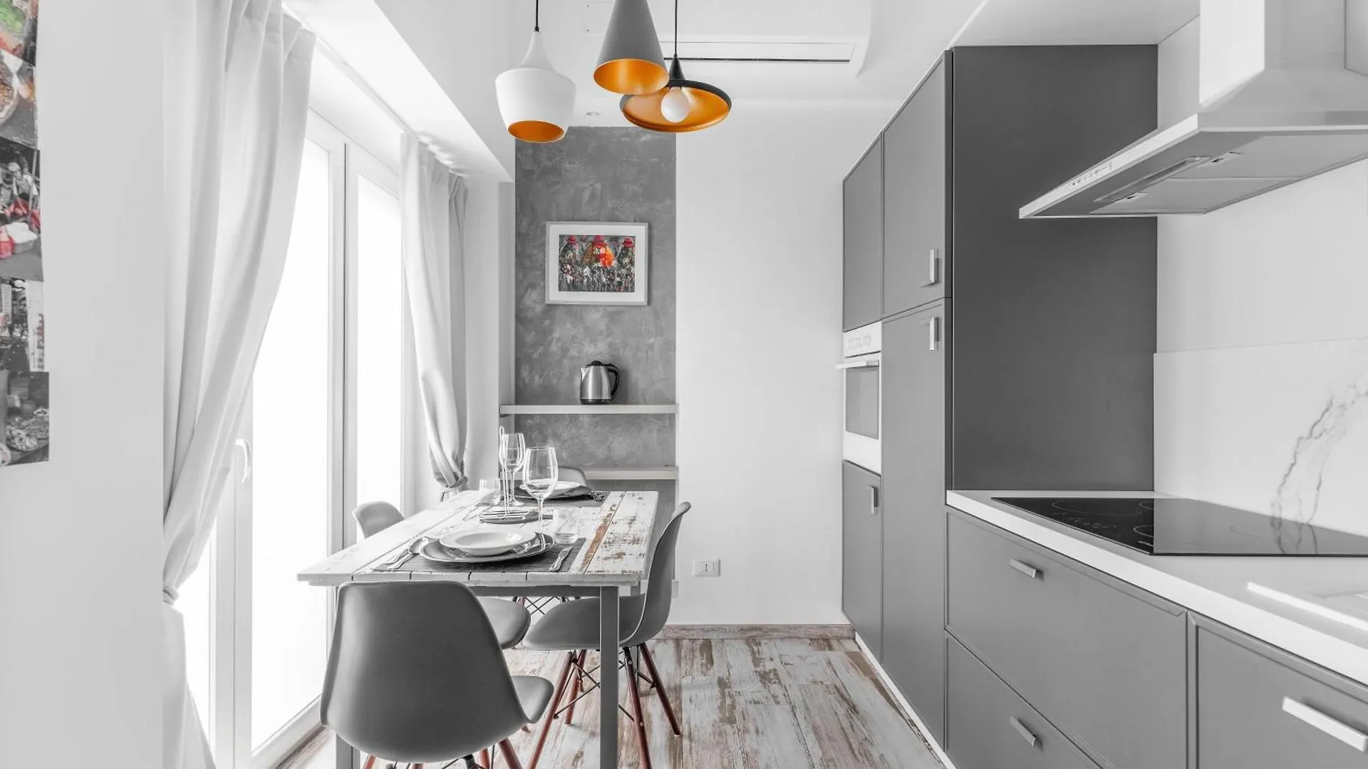 Og6 Navigli-Duomo -Loft Chic Apartment - Milan 0*,  Italy